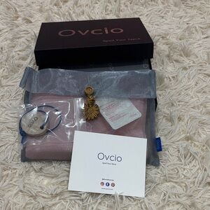 NWT 100% cashmere pink scarf by Ovcio
